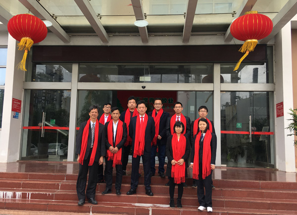 千秋偉業(yè)添錦繡 萬(wàn)里鵬程展宏圖 —— 常青樹(shù)舞獅獻(xiàn)瑞賀新春，歡天喜地迎開(kāi)工！