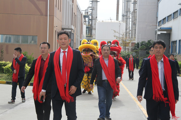 千秋偉業(yè)添錦繡 萬(wàn)里鵬程展宏圖 —— 常青樹(shù)舞獅獻(xiàn)瑞賀新春，歡天喜地迎開(kāi)工！